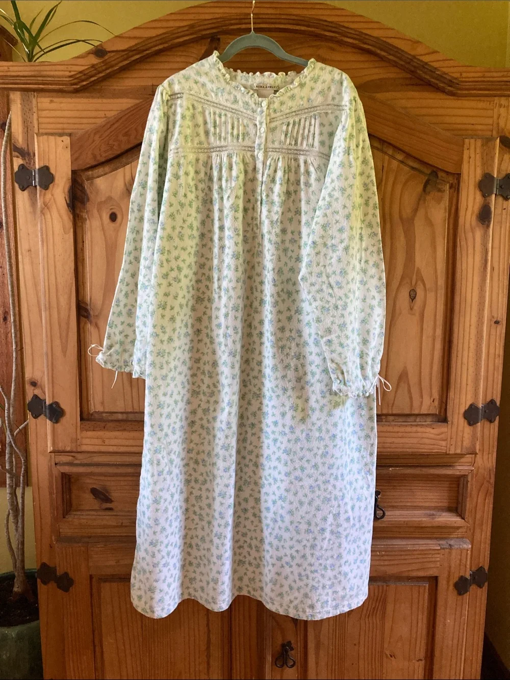 Laura Ashley Green Floral Cotton Nightgown